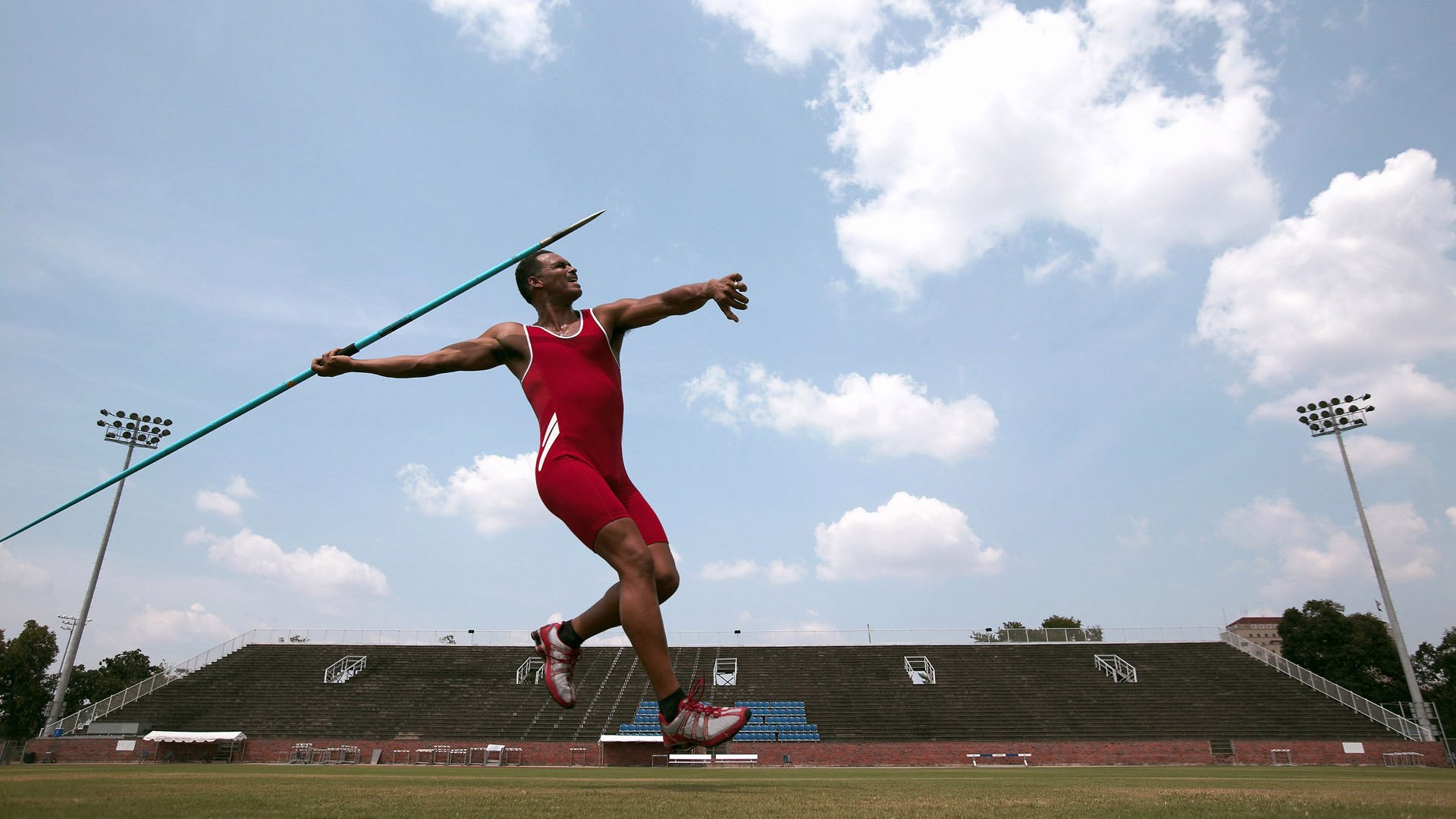 “利用自动判决系统优化攻防策略——规则变革中的战术创新”