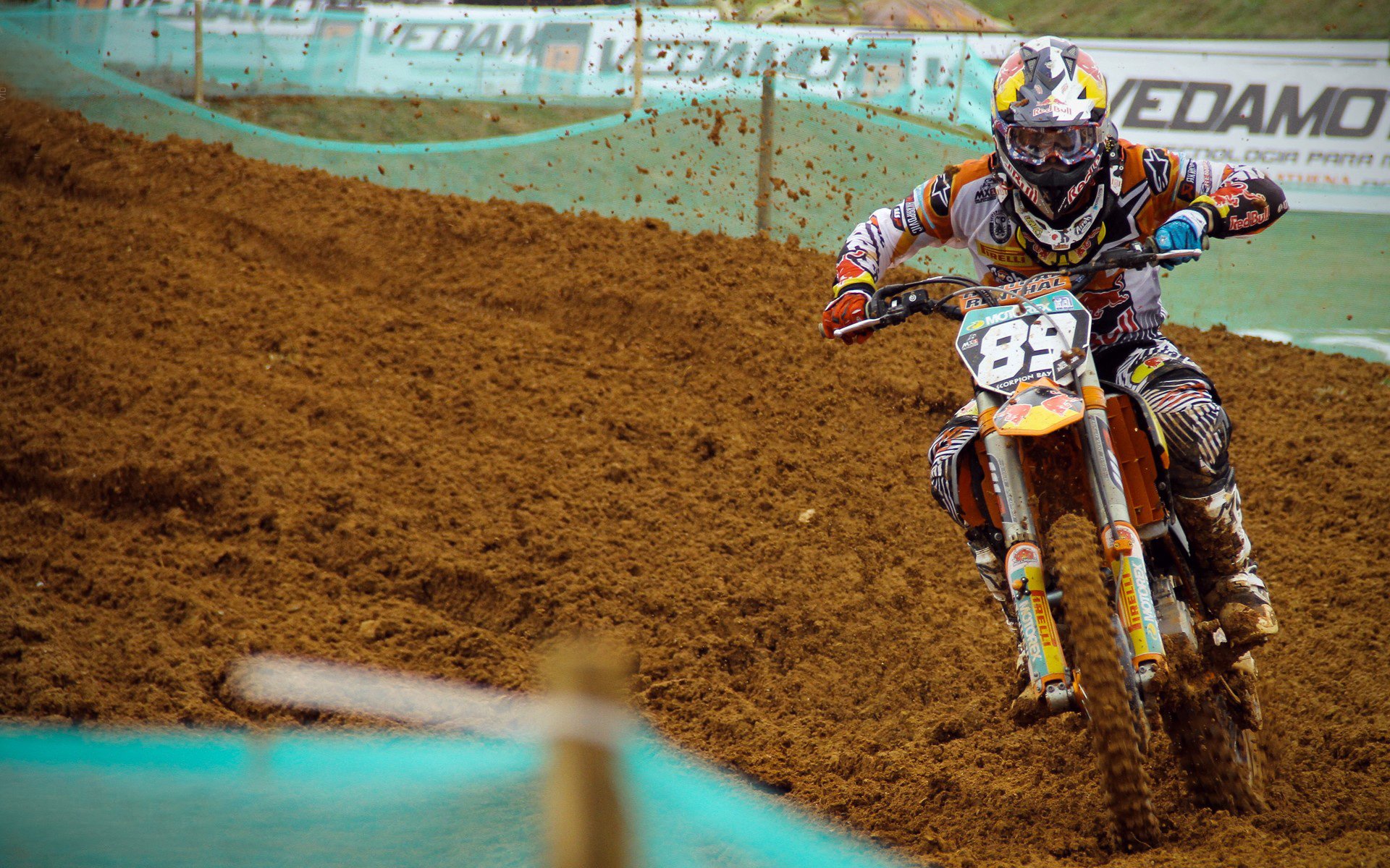 罗马客场不敌佛罗伦萨，佩莱格里尼突破抄射，罗马队佩德罗